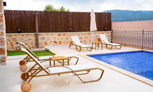 Villa Fiesta — 133