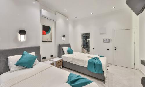 Villa Free — 83