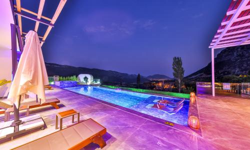 Villa Free — 42