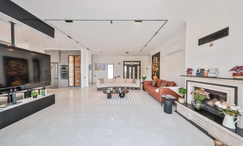 Villa Free — 134