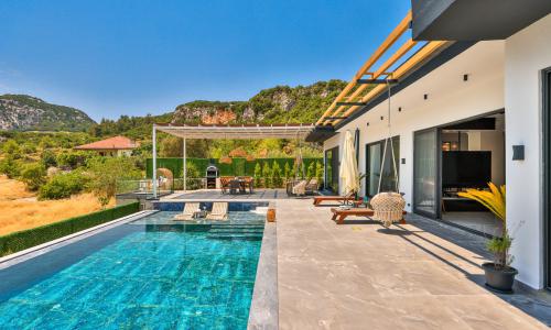 Villa Free — 14
