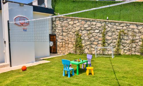 Villa Free — 30