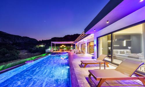 Villa Free — 51