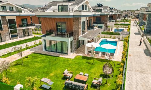 Villa Galaksi Mars 3 — 3