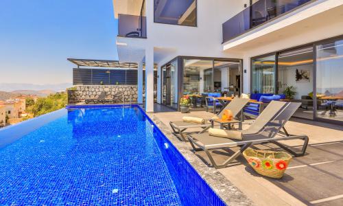 Villa Gardenya — 3