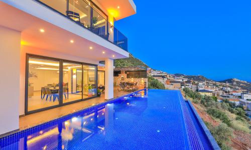 Villa Gardenya — 4