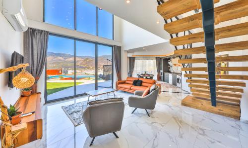 Villa Glass House — 22