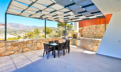 Villa Glass House — 32