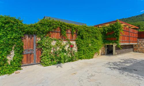 Villa Gökalan — 64