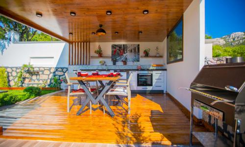 Villa Desen — 60