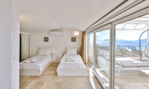 Villa Golden Lotus — 73