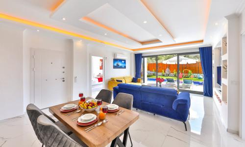 Villa Granada Duo — 34