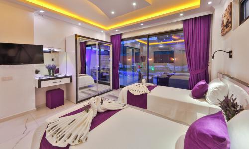 Villa Granada Duo — 48