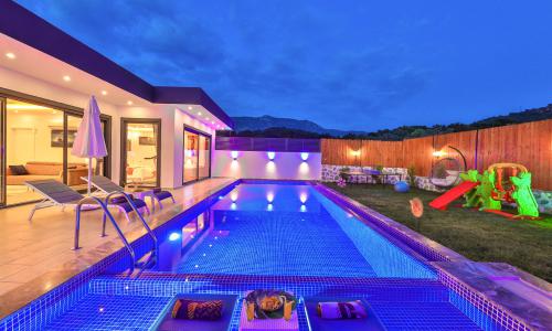 Villa Granada Duo — 6