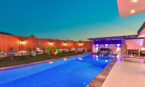 Villa Granada Duo — 59