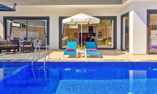 Villa Granada Duo — 63