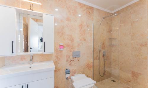 Villa Grand Emora 1 — 97