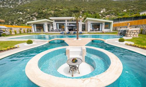 Villa Green House — 3