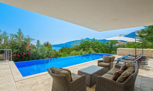Villa Greenscape — 50