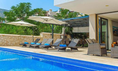 Villa Greenscape — 5