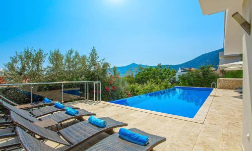 Villa Greenscape — 4