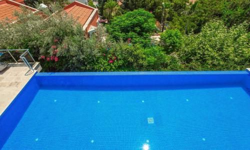Villa Greenscape — 18