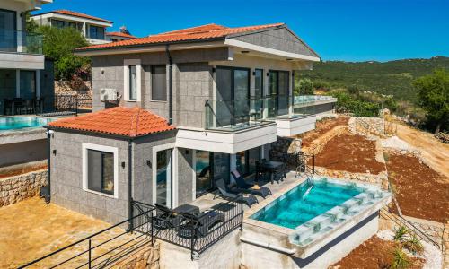 Villa Greenwood — 1