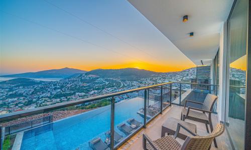 Villa Grey Falcon — 38