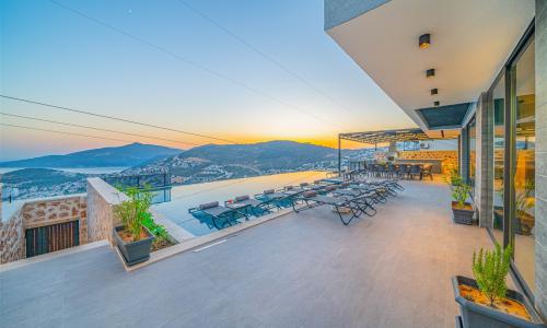Villa Grey Falcon — 44