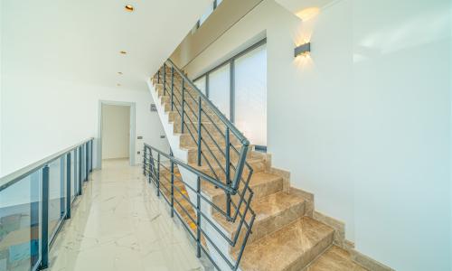Villa Grey Falcon — 56
