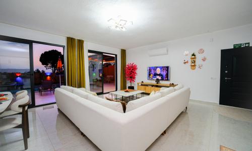 Villa Hasibe — 49