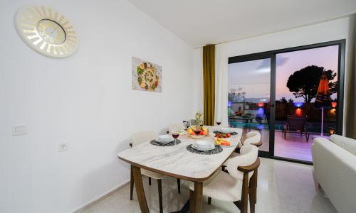 Villa Hasibe — 50