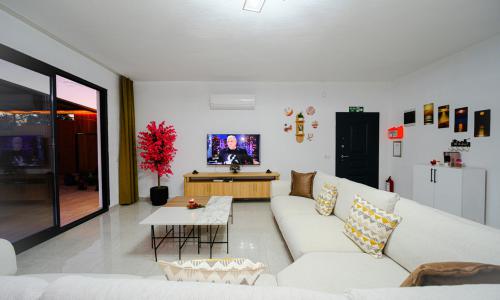 Villa Hasibe — 52
