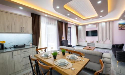 Villa Haven — 12