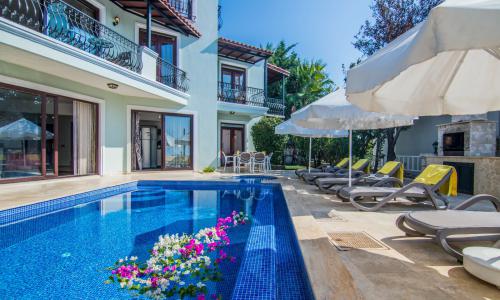 Villa Hazal — 2