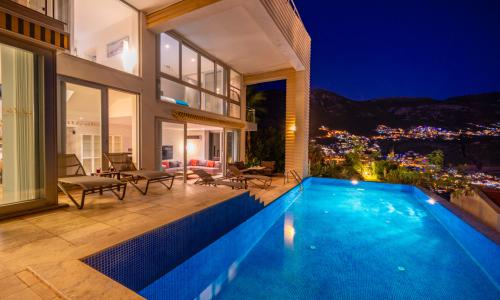 Villa Heaven Kalamar — 11