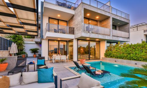 Villa Hecky Extra — 1