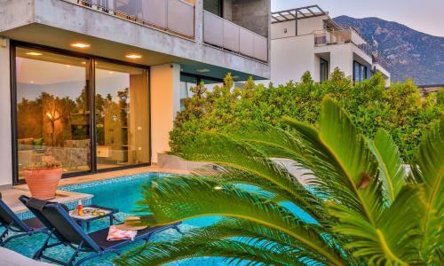 Villa Hecky Extra — 2