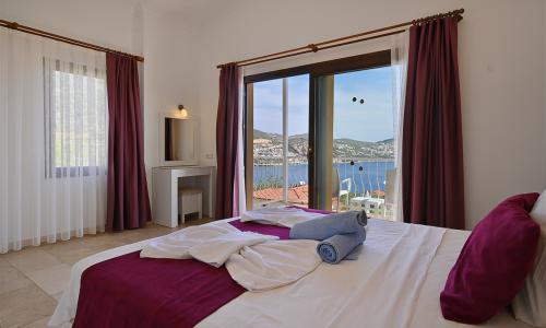Villa Hermes 1 — 50