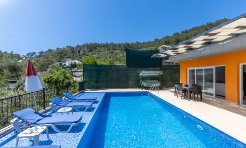 Villa Heves — 3