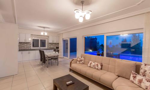 Villa Heves — 29