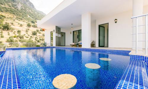 Villa Hills Excellence — 7