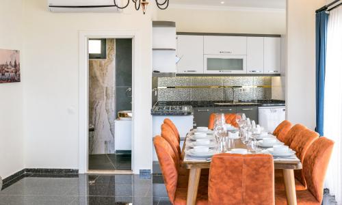 Villa Hills Excellence — 60