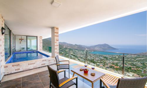 Villa Hills Şato — 33