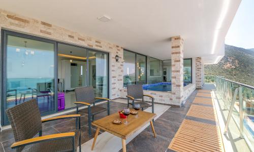 Villa Hills Şato — 25