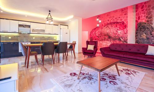 Villa Hills Stone Heart — 12