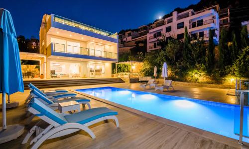 Villa Hillside Kışla