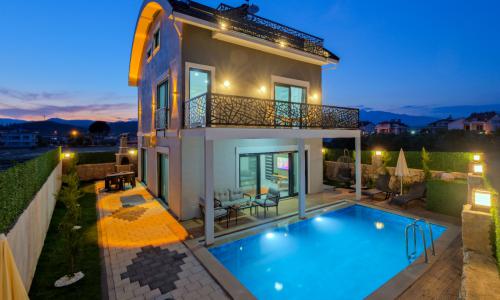 Villa Holiday Seydikemer — 4