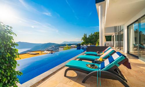 Villa Hyperion — 38