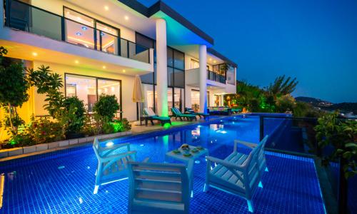 Villa Hyperion — 1